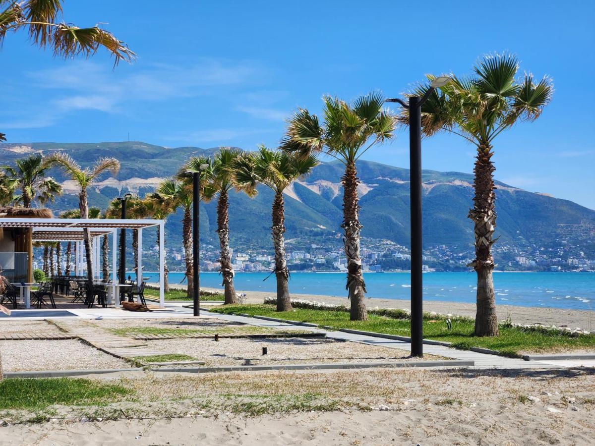 Sea Front Villa فلورا المظهر الخارجي الصورة